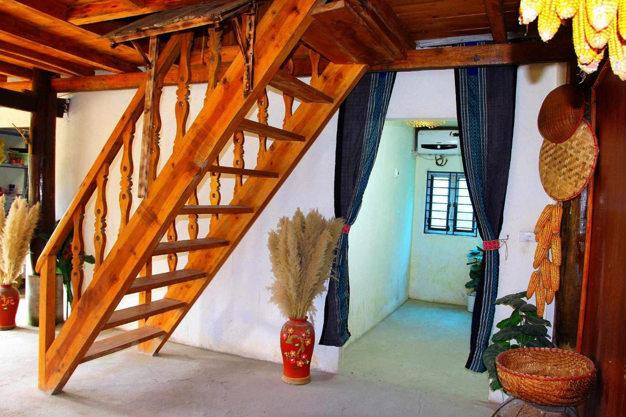 Surelee House And Trekking Hotel Sa Pa Buitenkant foto