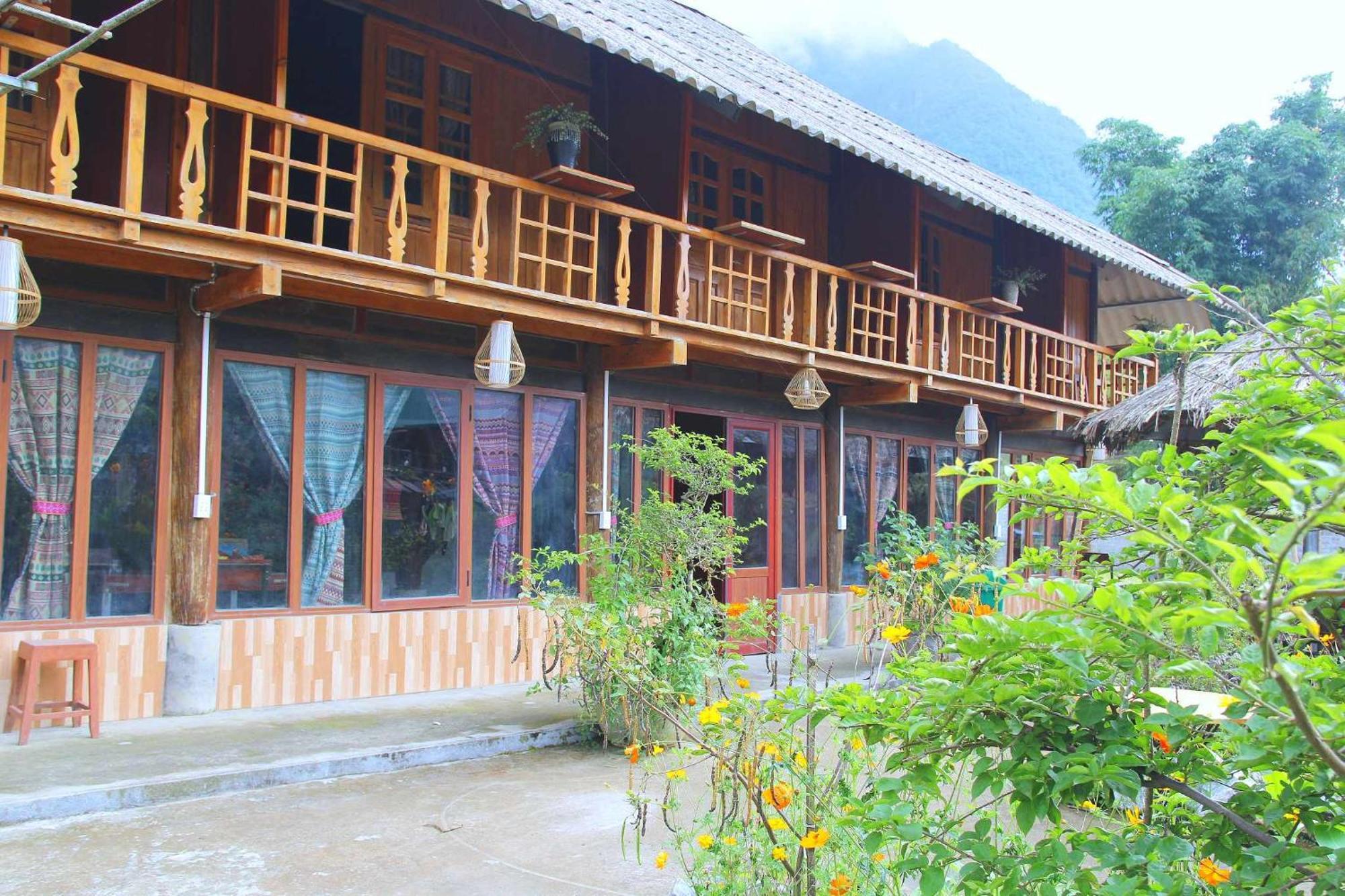 Surelee House And Trekking Hotel Sa Pa Buitenkant foto