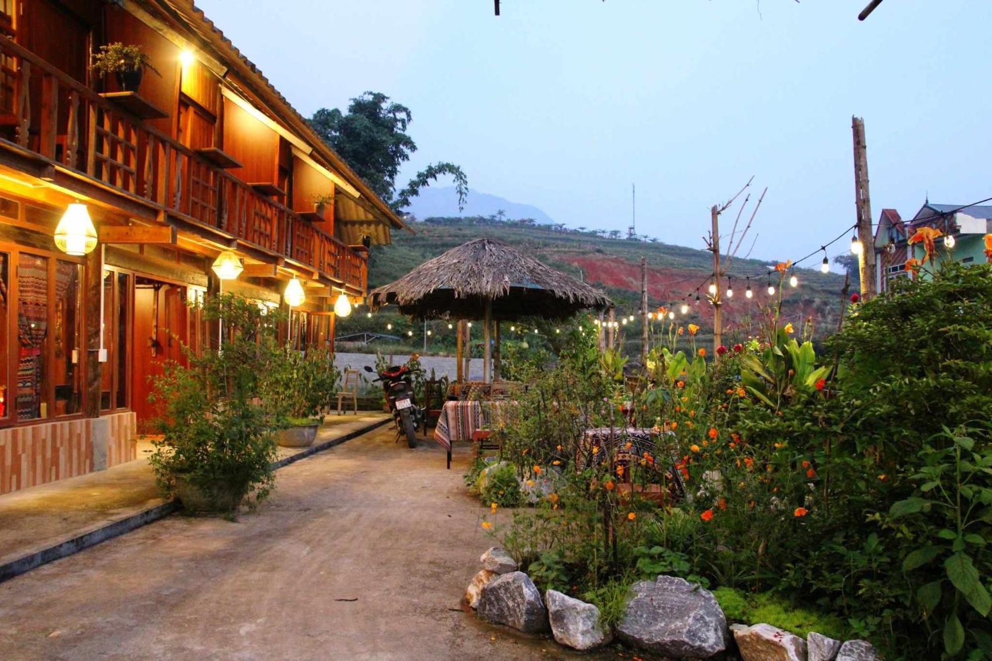 Surelee House And Trekking Hotel Sa Pa Buitenkant foto